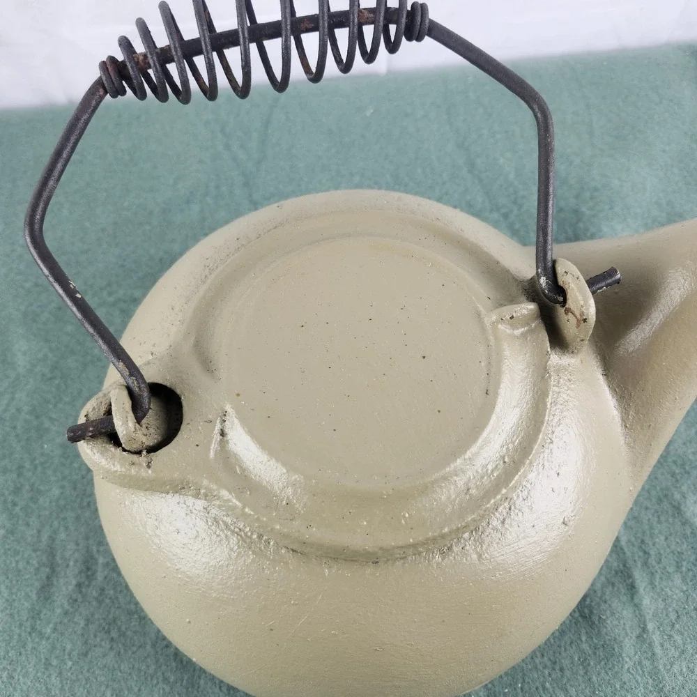 Vintage Wood Stove Steamer 3 Quart Cast Iron Humidifier‎ Kettle Painted Display